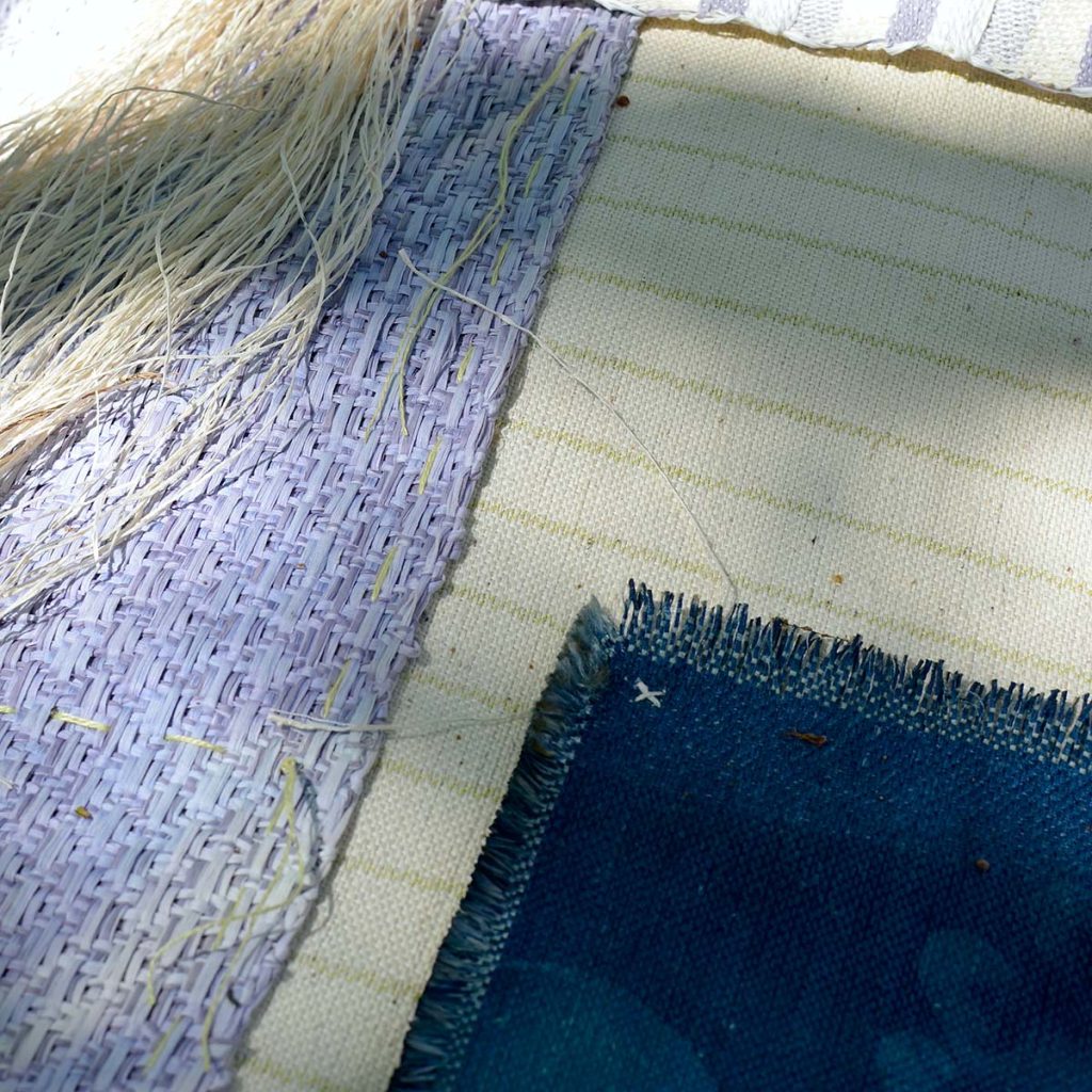 Detaljbild av textil väv av Klara Gardtman
