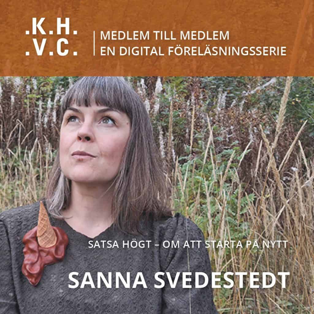 Sanna Svedestedt Carboo med brosch i form av glasstrut, i läder.